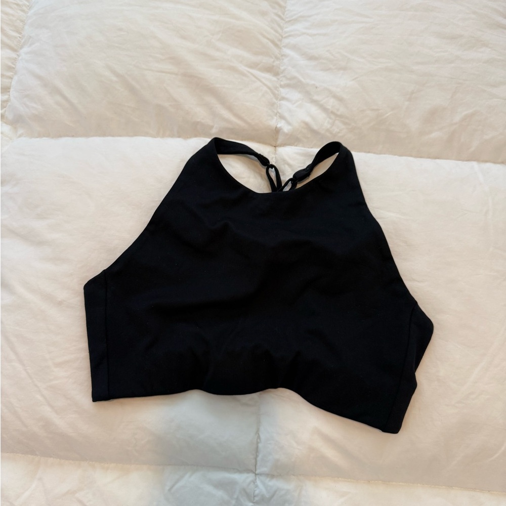 Girlfriend Collective Halter Crop - XS